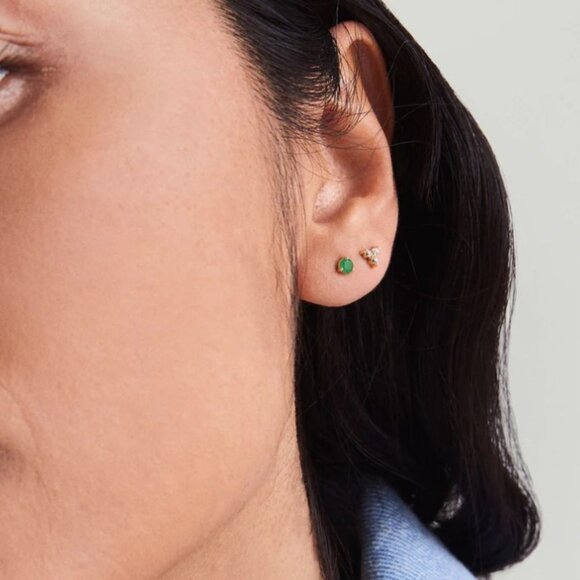 Mejuri Gemstone Mini Studs – 14k Gold with Emerald - Picture 2 of 8